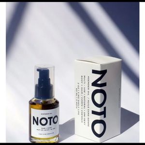 New NOTO a gender oil lavender and vetiver